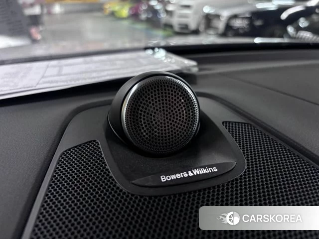Volvo XC60 second Generation 2021 Белый из Кореи, фото 5