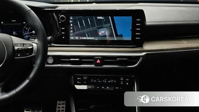 Kia K5 3rd generation 2021 Белый из Кореи, фото 5