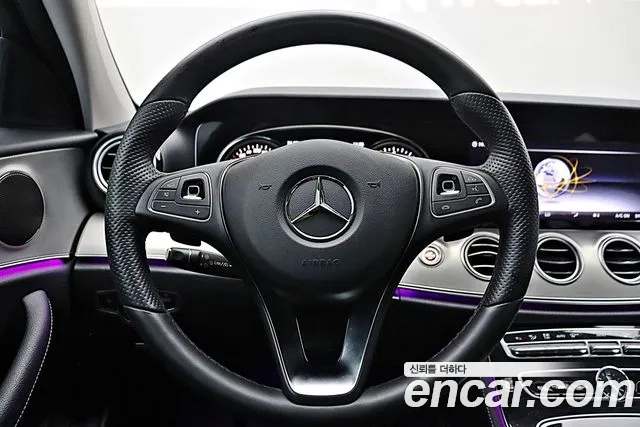 Mercedes-Benz E-Class W213 2018 Белый из Кореи, фото 5