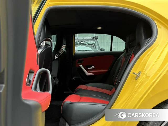 Mercedes-Benz Class A AMG (imported) 2022 Желтый из Китая, фото 5