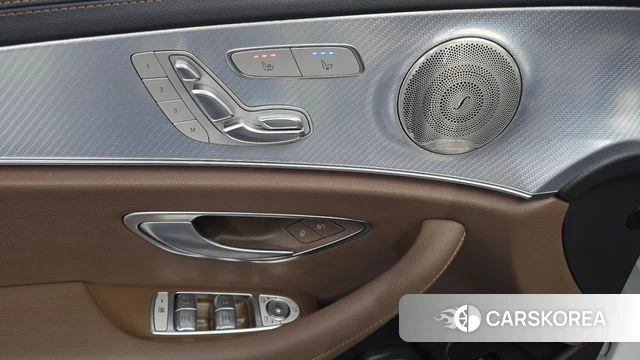 Mercedes-Benz E-Class W213 2021 Белый из Кореи, фото 5