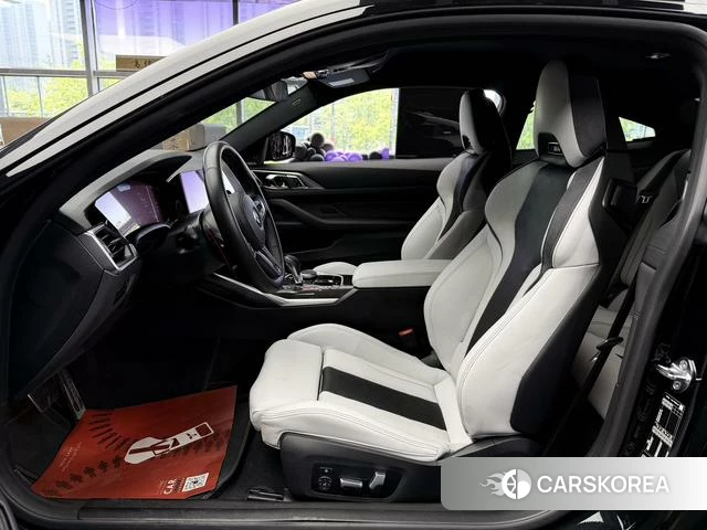 BMW M4 2024 Черный из Китая, фото 5