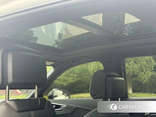 Audi A4L 2025 Белый из Китая, фото 5