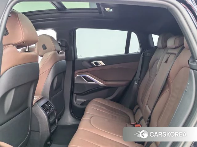 BMW X6 2022 Черный из Китая, фото 5