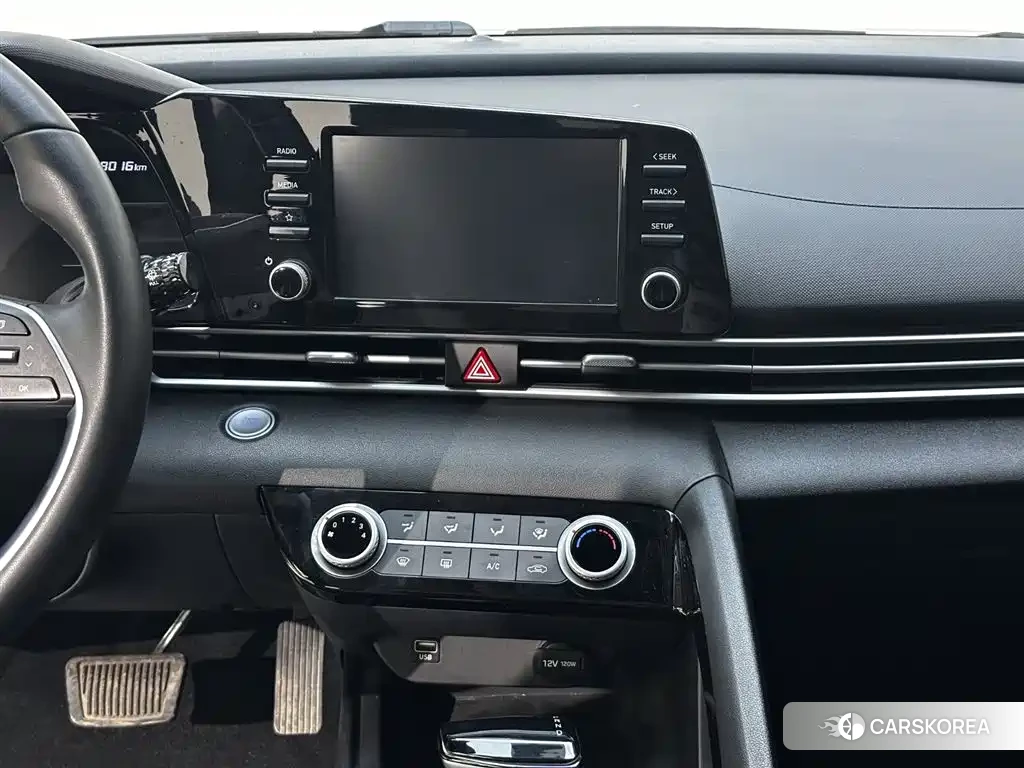 Hyundai Elantra 2022 Белый из Китая, фото 5