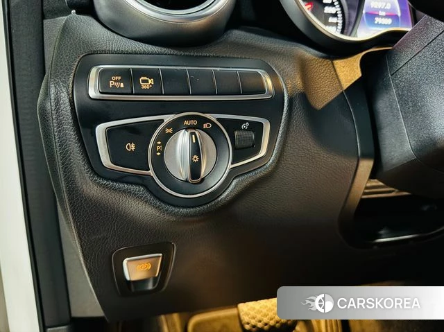 Mercedes-Benz GLC-Class X253 2018 Белый из Кореи, фото 5