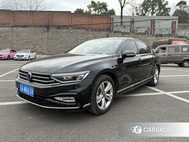 Volkswagen Magotan 2025 Черный из Китая, фото 5