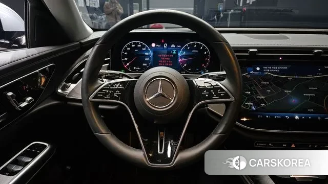 Mercedes-Benz E-Class W214 2024 Серебряный из Кореи, фото 5