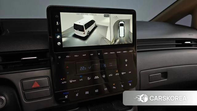 Hyundai Staria 2023 Белый из Кореи, фото 5