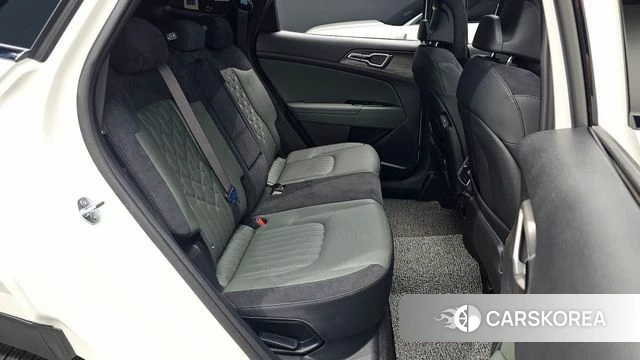 Kia Sportage 5th Generation 2024 Белый из Кореи, фото 5