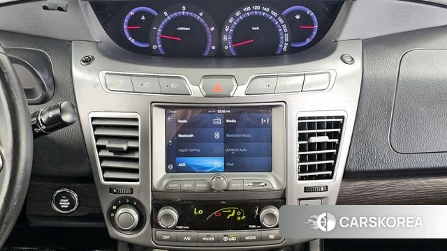 Ssangyong Korando Turismo 2018 Белый из Кореи, фото 5