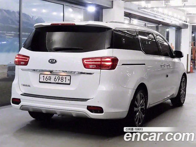 Kia The New Carnival id 2785524 из Кореи 5