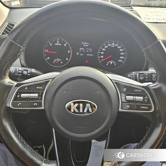 Kia Seltos 2020 Белый из Кореи, фото 5