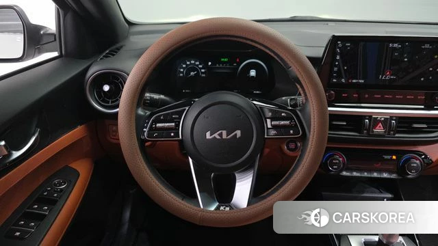 Kia The New K3 2nd generation 2021 Белый из Кореи, фото 5