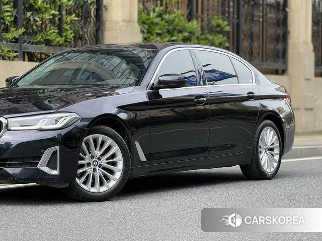 BMW 5 series 2021 Черный из Китая, фото 5
