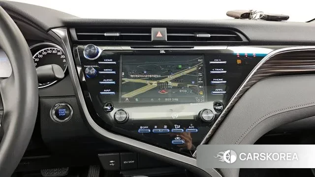 Toyota Camry (XV70) 2018 Коричневый из Кореи, фото 5