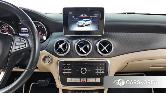 Mercedes-Benz GLA-Class X156 2018 Белый из Кореи, фото 5