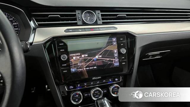 Volkswagen Arteon 2019 Белый из Кореи, фото 5