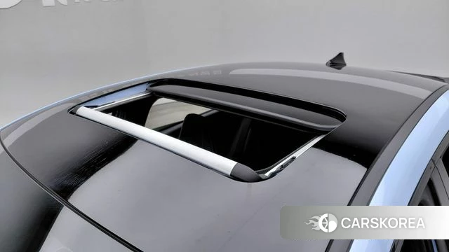 Hyundai The New Avante (CN7) 2023 Небесно-голубой из Кореи, фото 5