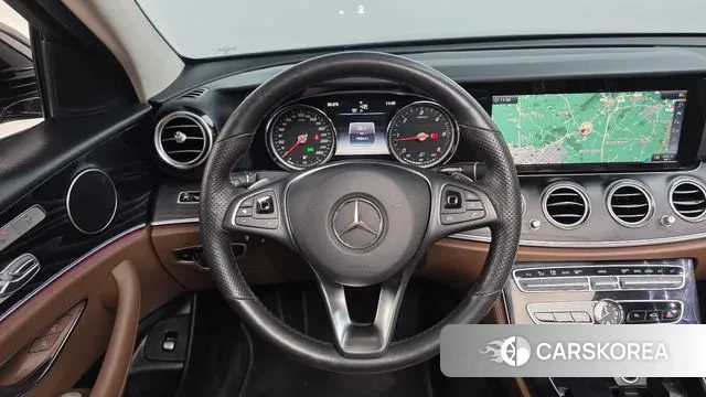 Mercedes-Benz E-Class W213 2018 Черный из Кореи, фото 5