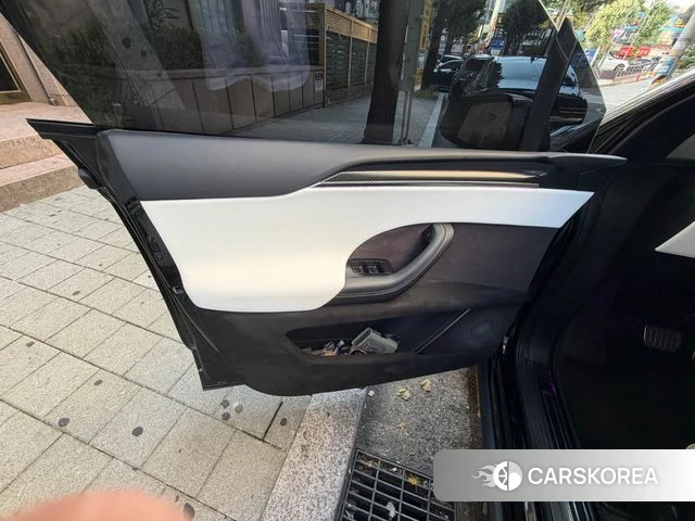 Tesla Model X 2023 Черный из Кореи, фото 5