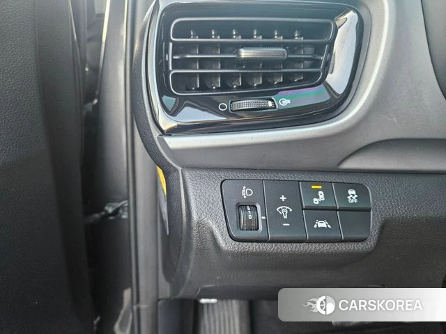 Kia Stonic 2019 Серый из Кореи, фото 5