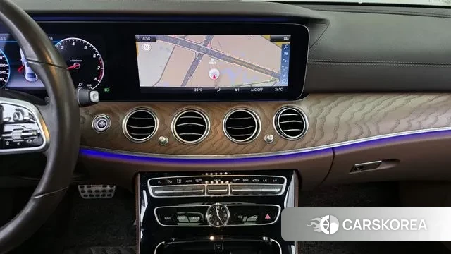 Mercedes-Benz E-Class W213 2019 Черный из Кореи, фото 5