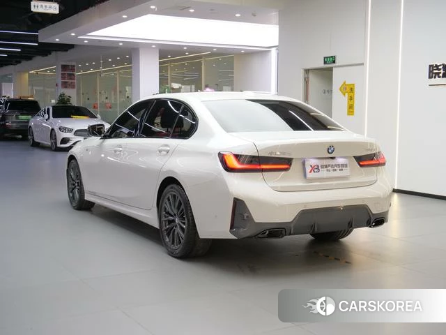BMW 3 series 2024 Белый из Китая, фото 5