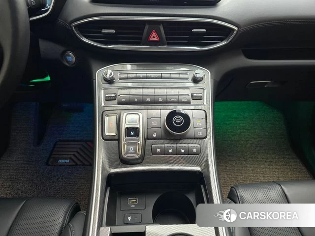 Hyundai The New Santa Fe 2023 Белый из Кореи, фото 5