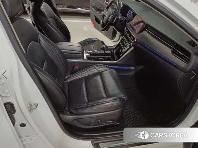 Kia K7 Premier 2021 Белый из Кореи, фото 5