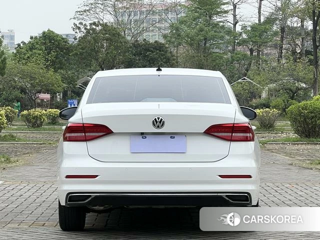 Volkswagen Lavida 2019 Белый из Китая, фото 5