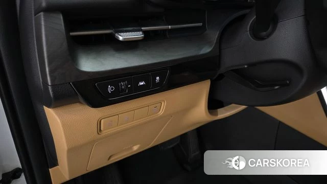 Kia Carnival 4th generation 2022 Белый из Кореи, фото 5