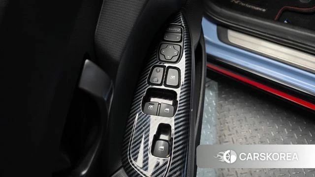 Hyundai Veloster (JS) 2018 Черный из Кореи, фото 5