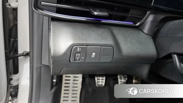 Hyundai The New Avante (CN7) 2024 Серебристо-серый из Кореи, фото 5