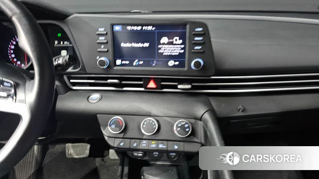 Hyundai Avante (CN7) 2021 Серебристо-серый из Кореи, фото 5