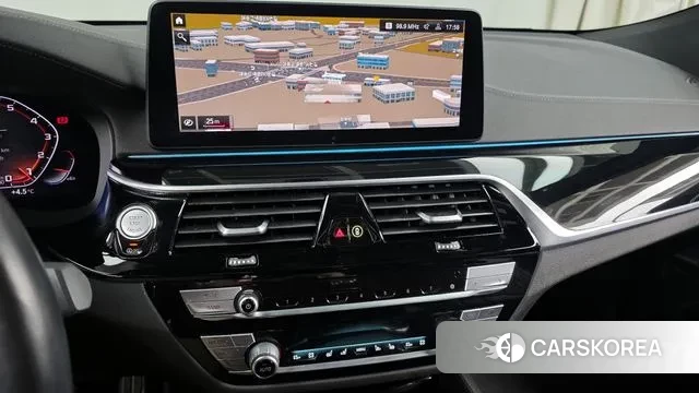 BMW 6 Series GT (G32) 2022 Черный из Кореи, фото 5