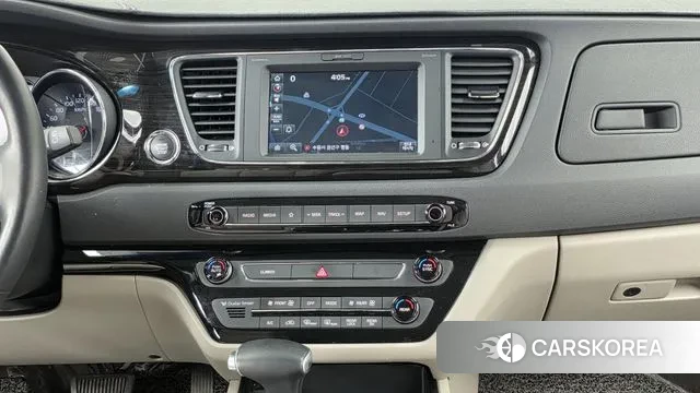 Kia The New Carnival 2018 Серый из Кореи, фото 5