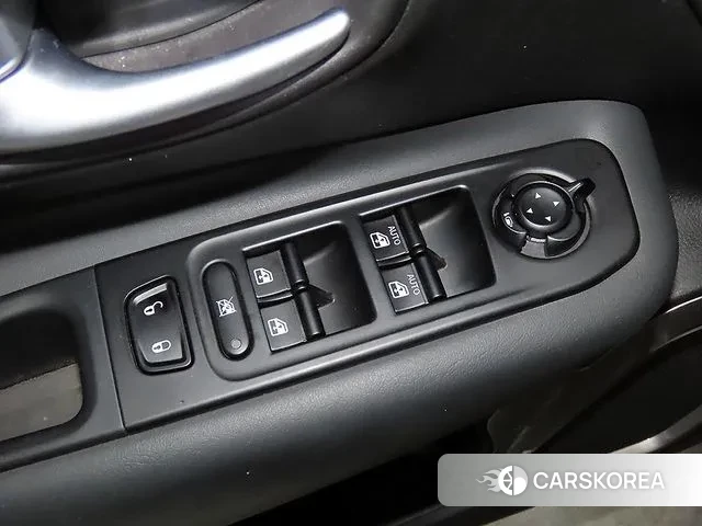 Jeep Renegade 2021 Белый из Кореи, фото 5