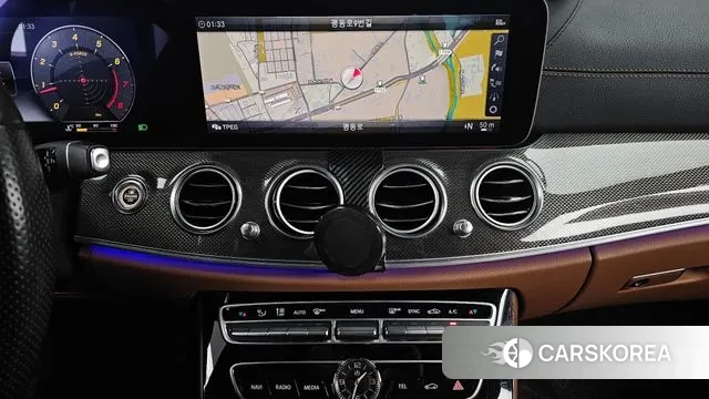 Mercedes-Benz E-Class W213 2018 Белый из Кореи, фото 5
