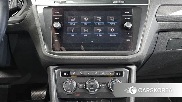 Volkswagen Tiguan second Generation 2018 Серый из Кореи, фото 5