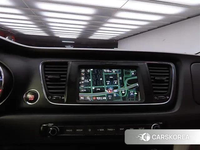 Kia The New Carnival 2018 Черный из Кореи, фото 5