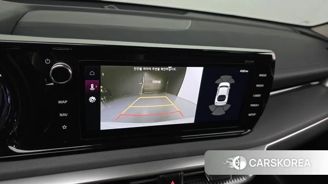 Kia K5 3rd generation 2022 Белый из Кореи, фото 5