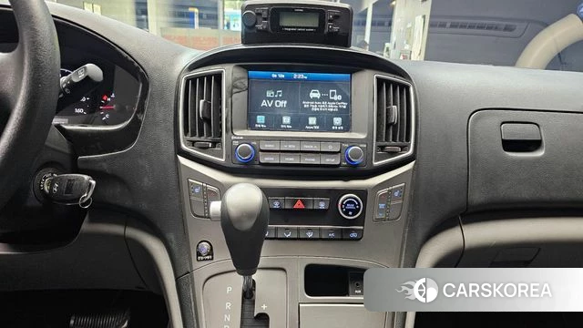 Hyundai The New Grand Starex 2021 Желтый из Кореи, фото 5