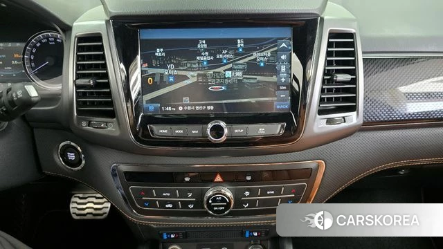 Ssangyong The New Rexton Sports Cannes 2021 Темно-зеленый из Кореи, фото 5