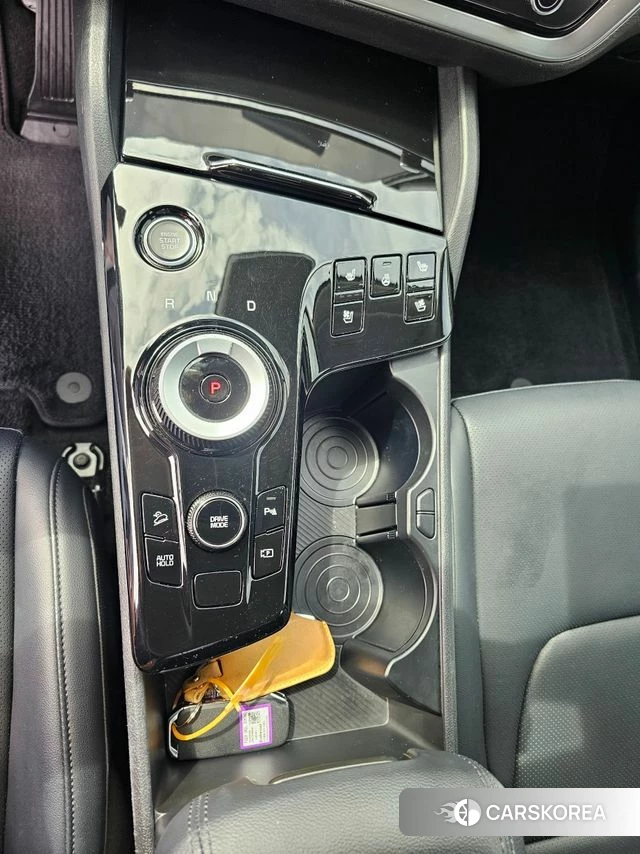Kia Sportage 5th Generation Hybrid 2023 Белый из Кореи, фото 5