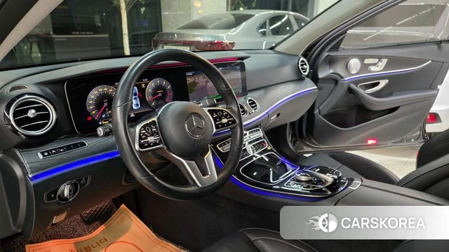Mercedes-Benz E-Class W213 2020 Черный из Кореи, фото 5