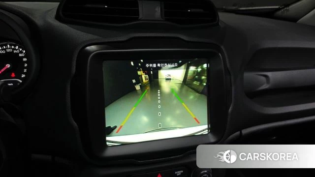 Jeep Renegade 2023 Белый из Кореи, фото 5