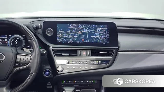 Lexus ES300h 7th generation 2022 Песочный из Кореи, фото 5