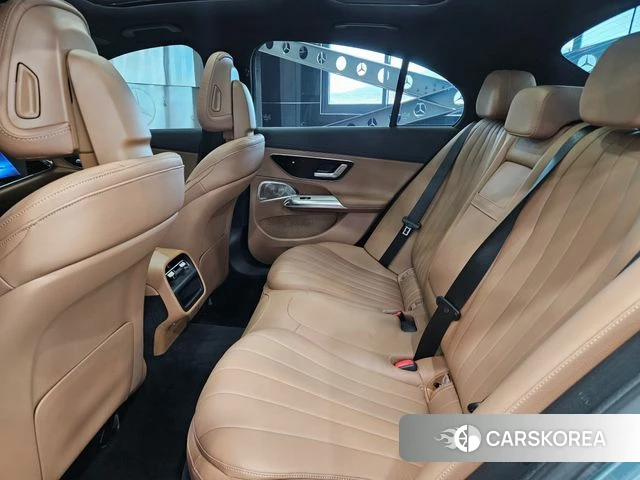 Mercedes-Benz E-Class W214 2025 Небесно-голубой из Кореи, фото 5