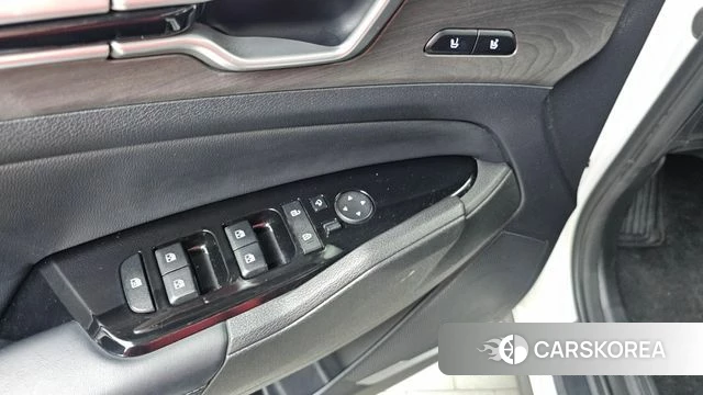 Kia Sportage 5th Generation Hybrid 2022 Белый из Кореи, фото 5